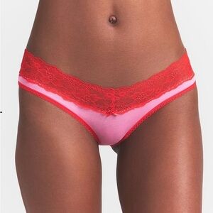 Skims lace bikini carnation contrast small